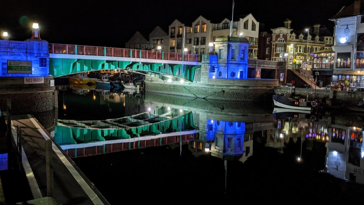 The Crown 3* Weymouth